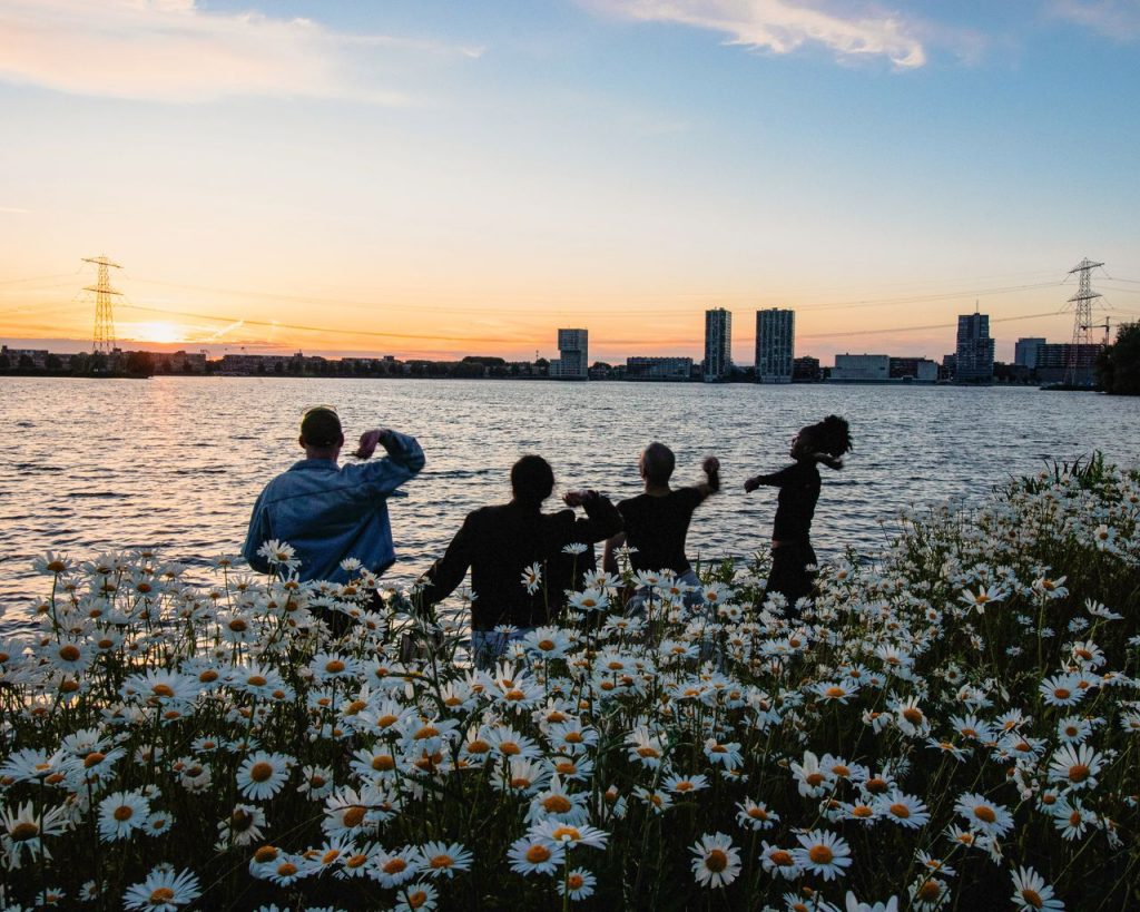 Het 50-jarige Almere door de ogen van vier jonge fotografen. ‘Ik voel me hier gezien’