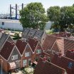 Bewoners van Heijplaat zijn klaar met overlast van afvalverwerker: ‘Ze moeten ons net zo irritant vinden als wij die vliegen’