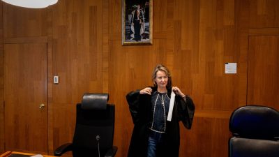 Achter de gesloten deuren van de familierechter: ‘Weet je wel wat je aan het doen bent? Je speelt met vijf levens’