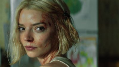 In serie ‘Lucky’ is Anya Taylor-Joy vijf afleveringen lang aan het wegrennen
