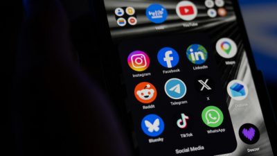 French lawmakers expected to approve social media ban for under-15s