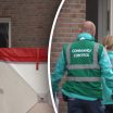 Grote woningbrand bij opgerolde drugslab: man zwaargewond