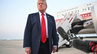 ’Trump woest na publicatie New York Times: VS vroegen data journalisten op na Air Force One-lek’