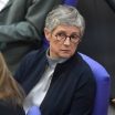 Deutsche laut Umfrage gespalten: Grünen-Fraktionschefin für neue Debatte über Leihmutterschaft