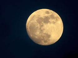 Eine entscheidende Rolle: Was wäre die Erde ohne den Mond?