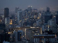US-Militär greift im Iran an: Flugabwehr diesmal auch in Teheran im Einsatz