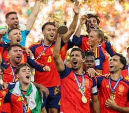 Livestream | Bekijk hier live de parade van WK-winnaar Spanje door Madrid