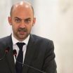 Iran: Französische Diplomaten offenbar festgehalten und verhört